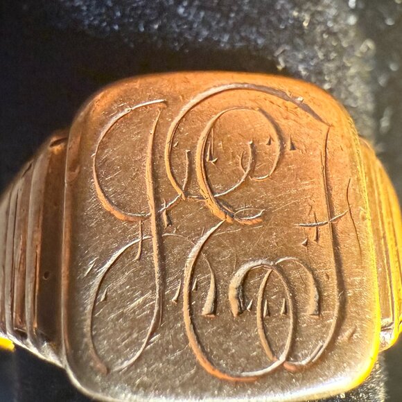 Lady's Vintage 10K Yellow Solid Gold Ring with Initials JE 4.9g Size 8